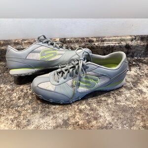 SKECHERS WOMENS 9 1/2 BIKERS CLOCKWISE SNEAKERS GRAY NEON GREEN